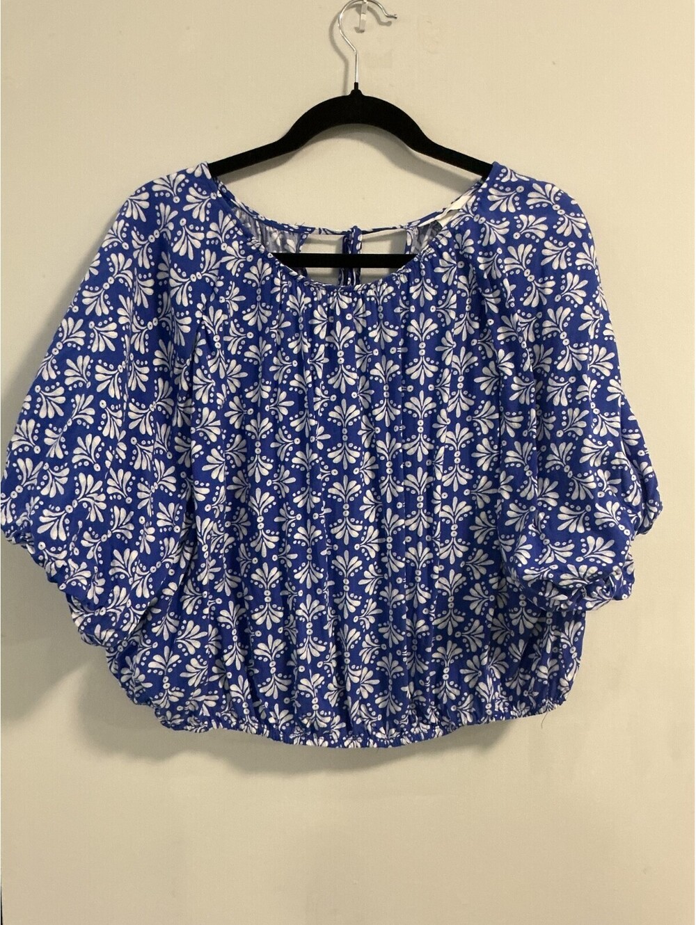 H&M Womans Size XL Blue Print Cropped Viscose Bubble Hem Caballero Blouse #285